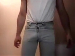 Taut Jeans Bulge