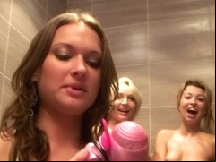 Alice Miller & Christina Schmidt & Kiki & Ophelia & Vicktoria Tiffany in lesbians enjoying lusty c.